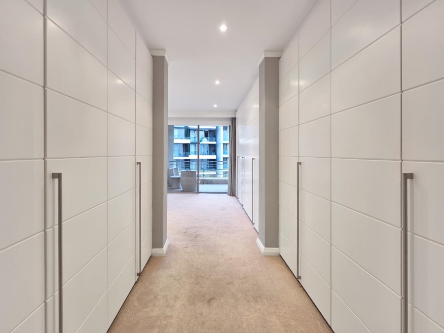 3 Bedroom Property for Sale in Mouille Point Western Cape